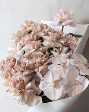 Load image into Gallery viewer, FLORENCE Amalfi Floral Design