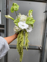 Load image into Gallery viewer, CUSTOM SEASONAL BOUQUET DESIGN Amalfi Floral Design
